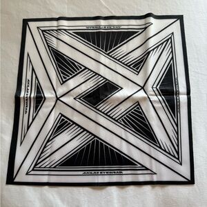 Akila Eyewear Black and White Glasses Cleaning Cloth